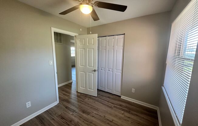 3 beds, 1 bath, $1,700