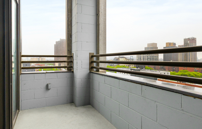 1 bed, 1 bath, 709 sqft, $4,638, Unit 8B