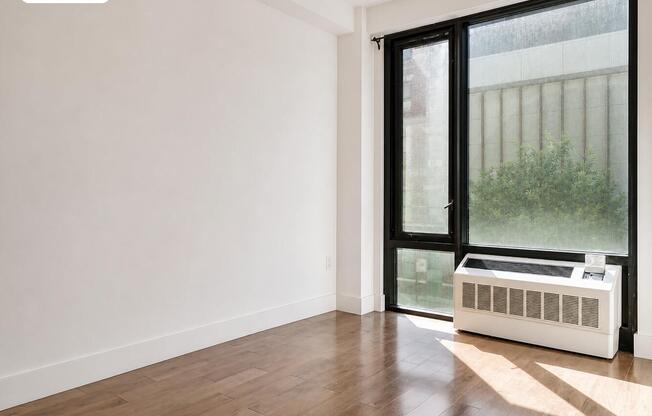 399 E 8 ST