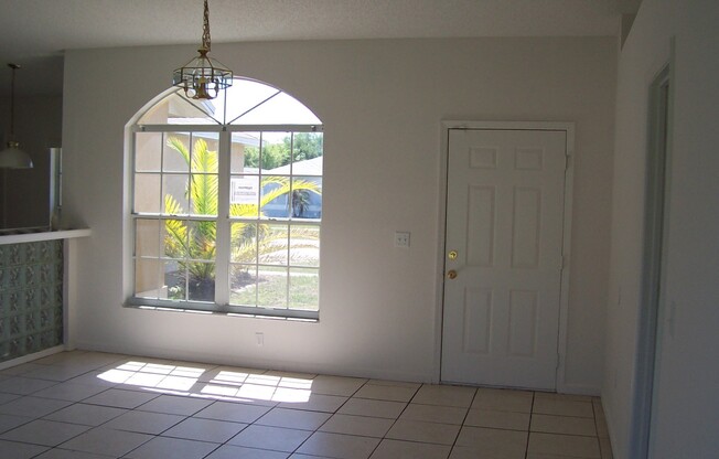 3 beroom, 2 bath Single family home For Rent at 505 Pine Top Place Poinciana, FL 34758