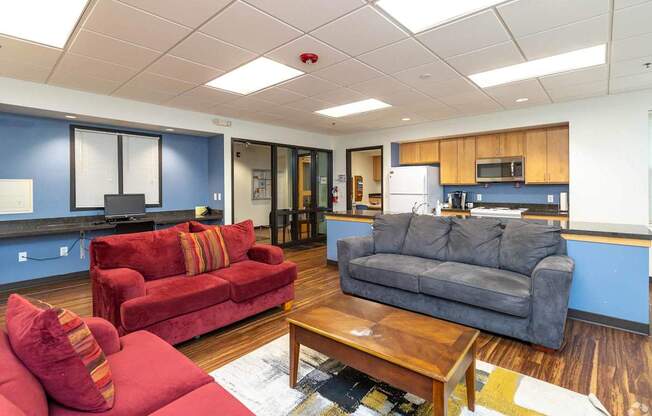 Rolling Hills Apartments, St Paul, MN