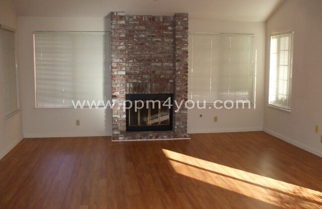 1617 Woodhill Dr.  "Hampton Village Gated Patio Home"