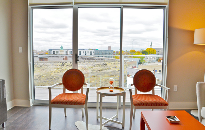 1 bed, 1 bath, 840 sqft, $1,700, Unit 411