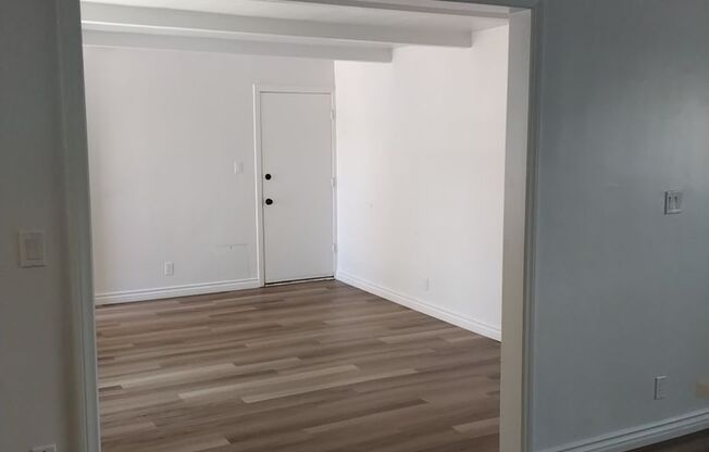 Coach House Apartments