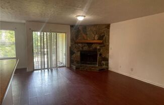 2 beds, 2 baths, $1,100