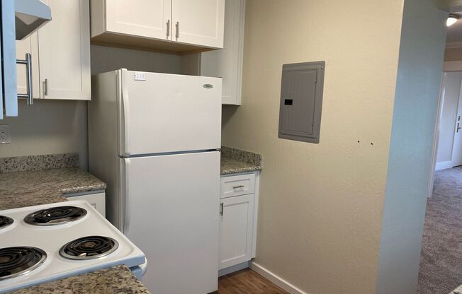 Studio, 1 bath, $1,900, Unit Unit 2