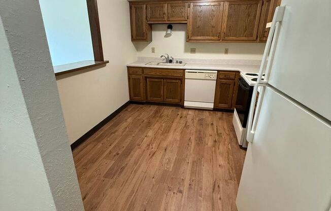 2 beds, 2 baths, 1,029 sqft, $1,199, Unit 1901-034