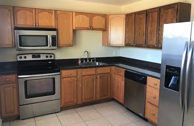 3 beds, 1 bath, $1,750