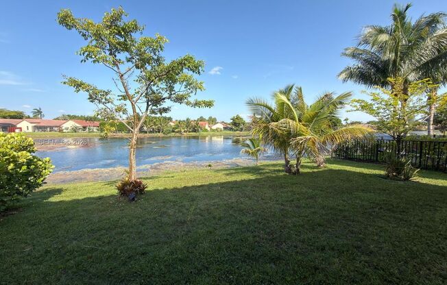 455 SW 113TH LN PEMBROKE PINES, FL 33025