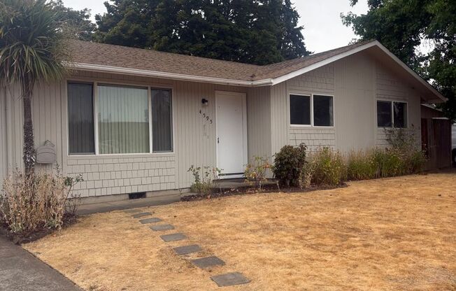 3 Bedroom, 2 Bathroom House in Bethel-Danebo area