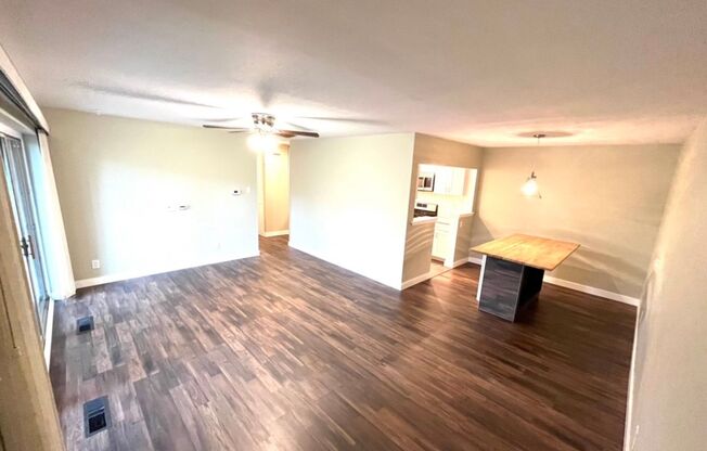Ground level Condo with private patio, hardwood floors throughout, private storage, common area coin-op laundry. Tredyffrin/Easttown School District.