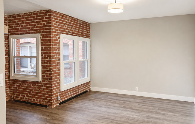 Studio, 1 bath, 275 sqft, $1,495, Unit 207