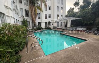 Wilshire Mediterranean Apartments