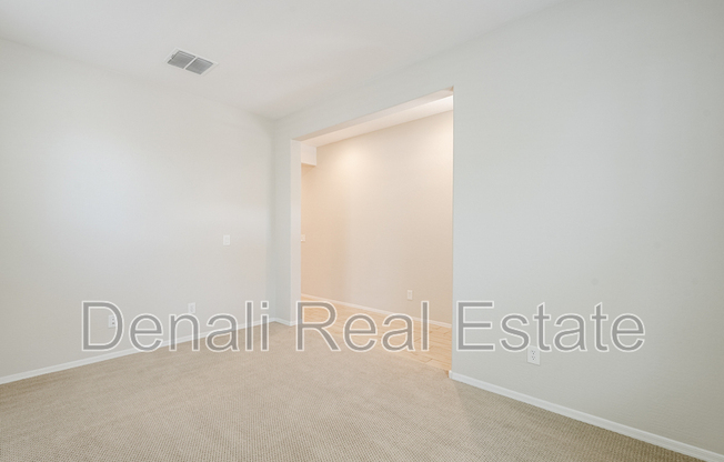 9910 E THEIA DR
