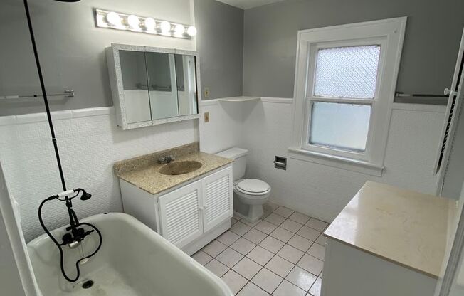 11712 Princeton Ave, Cleveland, OH 44105 Rent: $1,345 – Section 8 Welcome