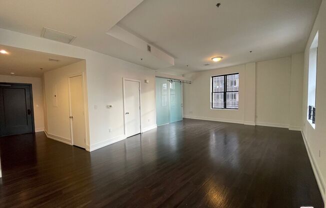 1 bed, 1 bath, 805 sqft, $3,149, Unit 1207