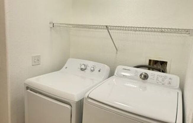 3 beds, 2 baths, $1,500, Unit UNIT 1179