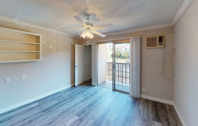 Studio, 1 bath, 250 sqft, $1,525, Unit 19