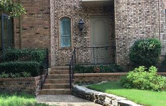 1431 BERKELEY LN