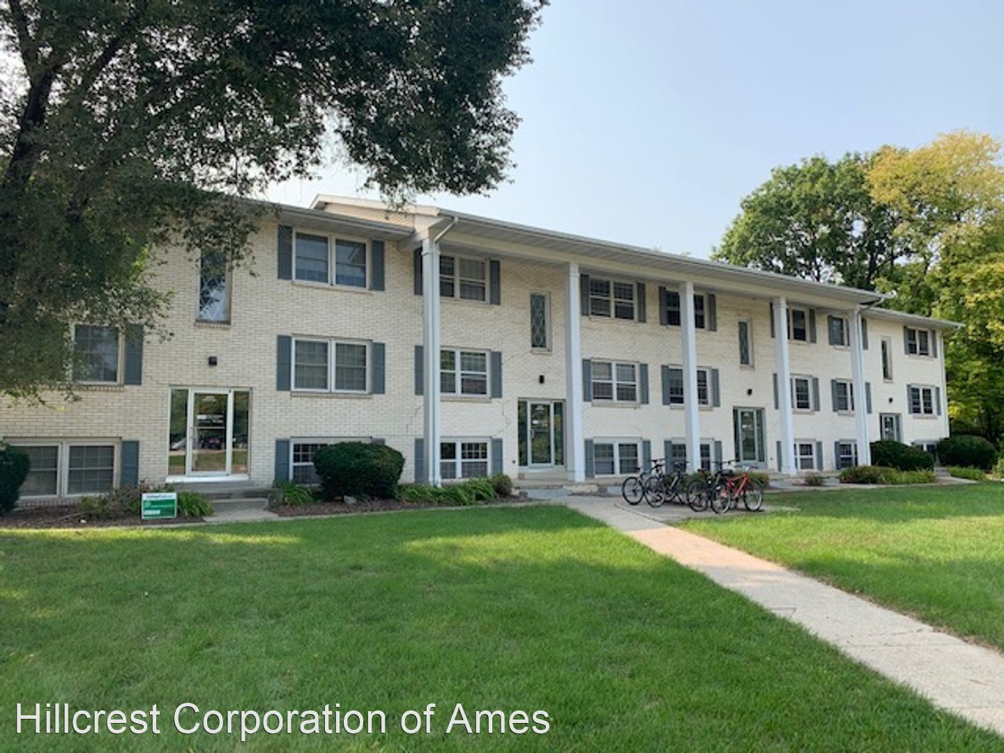 2925 Woodland St Ames, IA ApartmentAdvisor