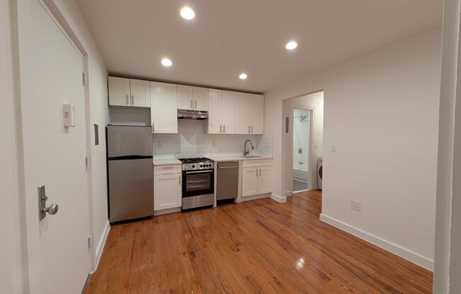416 W 23 ST