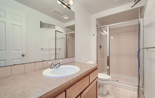 3 beds, 2.5 baths, $3,595, Unit # #A