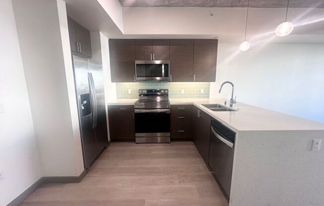 1 bed, 1 bath, 588 sqft, $2,745, Unit 213