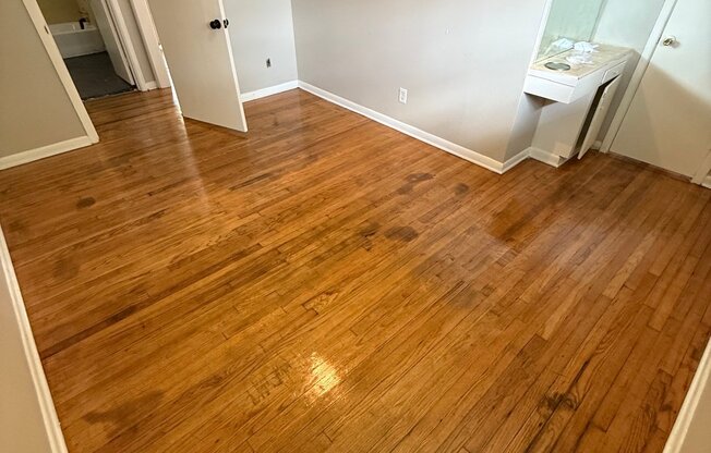 8 BRIAR DL CT