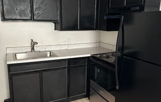 2 beds, 1 bath, $1,395