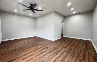 3 beds, 1 bath, $1,595