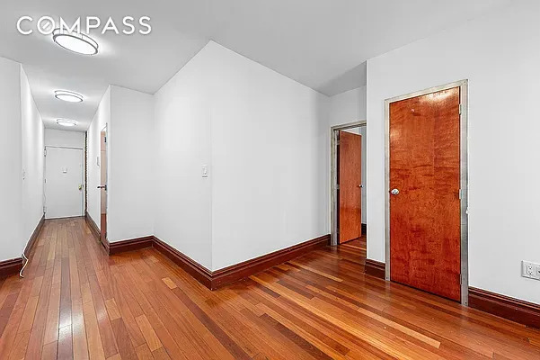 1392 MADISON AVE
