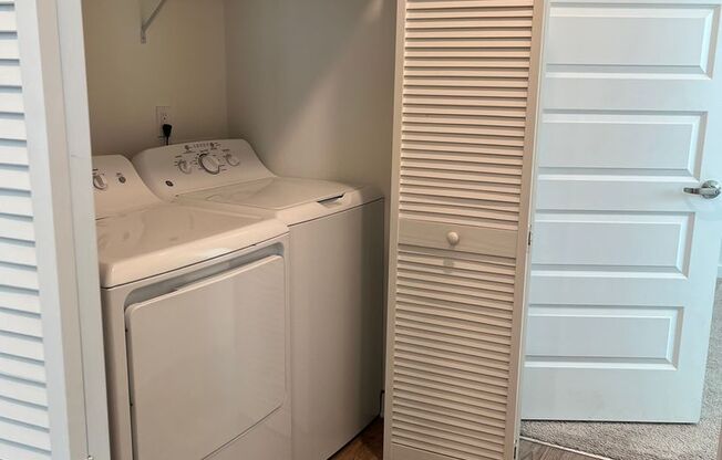 2 beds, 2 baths, 1,180 sqft, $1,775, Unit 23-2321