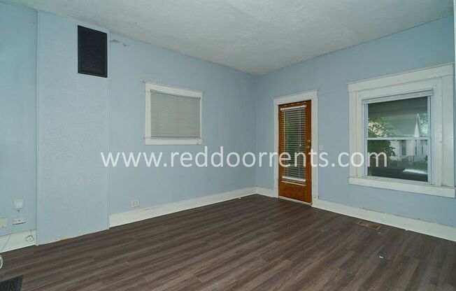 2 beds, 1.5 baths, $1,395