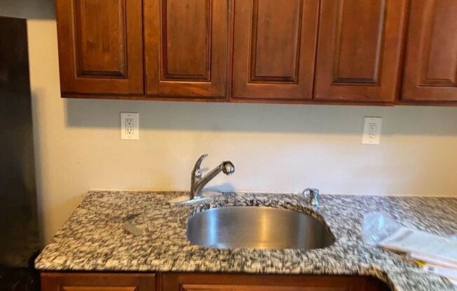 1 bed, 1 bath, 675 sqft, $2,200, Unit S822