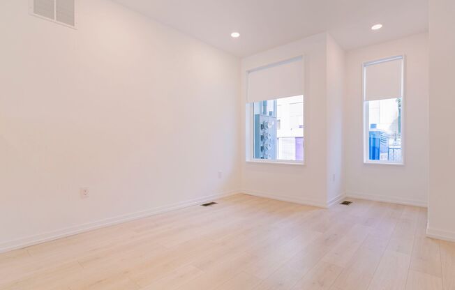 2 beds, 1 bath, 1,400 sqft, $1,745, Unit 1232 - A