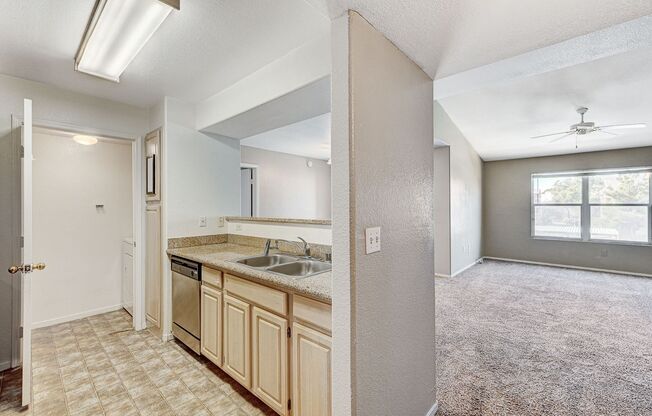 2 beds, 2 baths, $1,495, Unit BUILDING 12