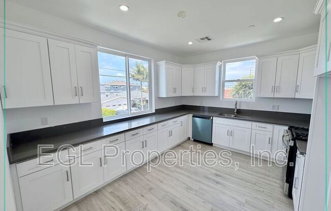 15314 GREVILLEA AVE