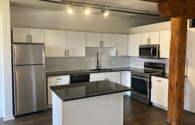 1 bed, 1 bath, 960 sqft, $1,517