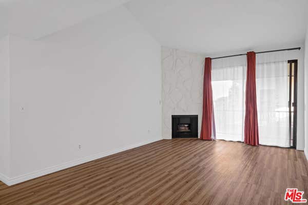 3231 CHEVIOT VIS PL