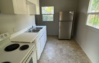 2 beds, 1 bath, $790