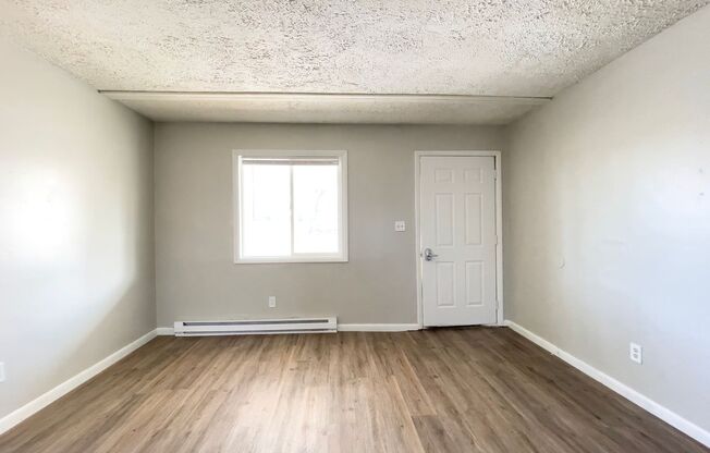 2 beds, 1 bath, 728 sqft, $825, Unit 7101