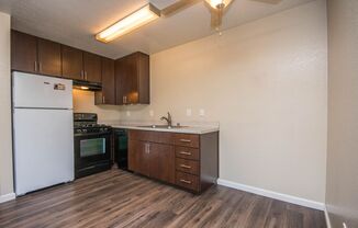 1 bed, 1 bath, 710 sqft, $2,495, Unit 9-203