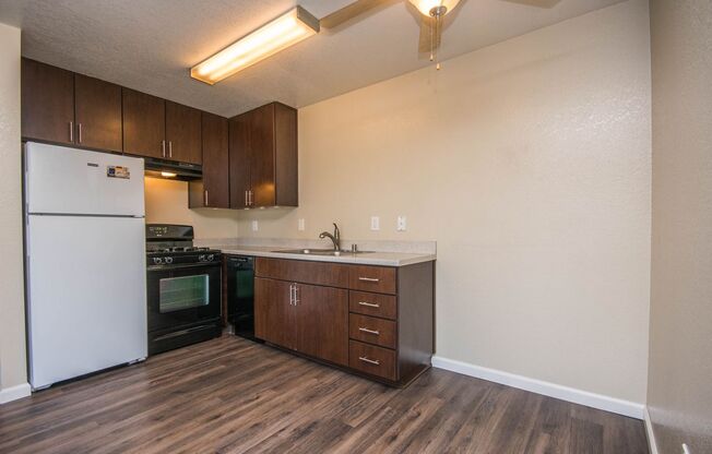 1 bed, 1 bath, 710 sqft, $2,495, Unit 9-203