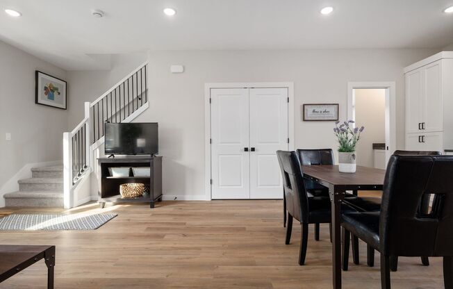 2 beds, 2.5 baths, 1,080 sqft, $2,199, Unit 2812