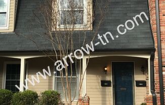 5025 Hillsboro Pk Apt 2i Nashville, TN 37215