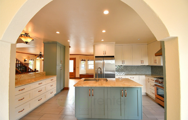 Solar home in the heart of North Park | Walking Distance to Balboa Park