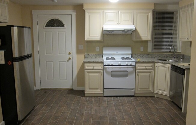 39 RAWSON RD