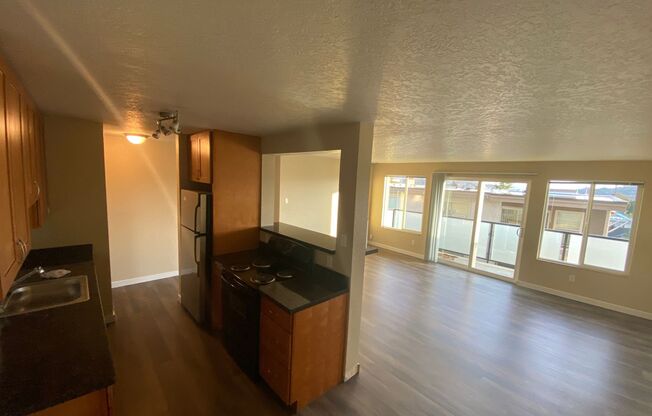 2405 NW 65th St