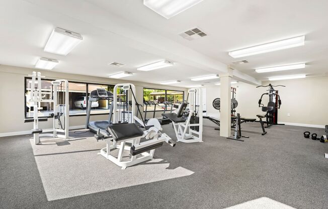 2 beds, 1.5 baths, 1,560 sqft, $1,225