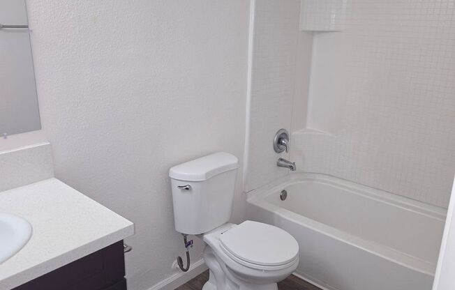 1 bed, 1 bath, 500 sqft, $1,795, Unit 71-26